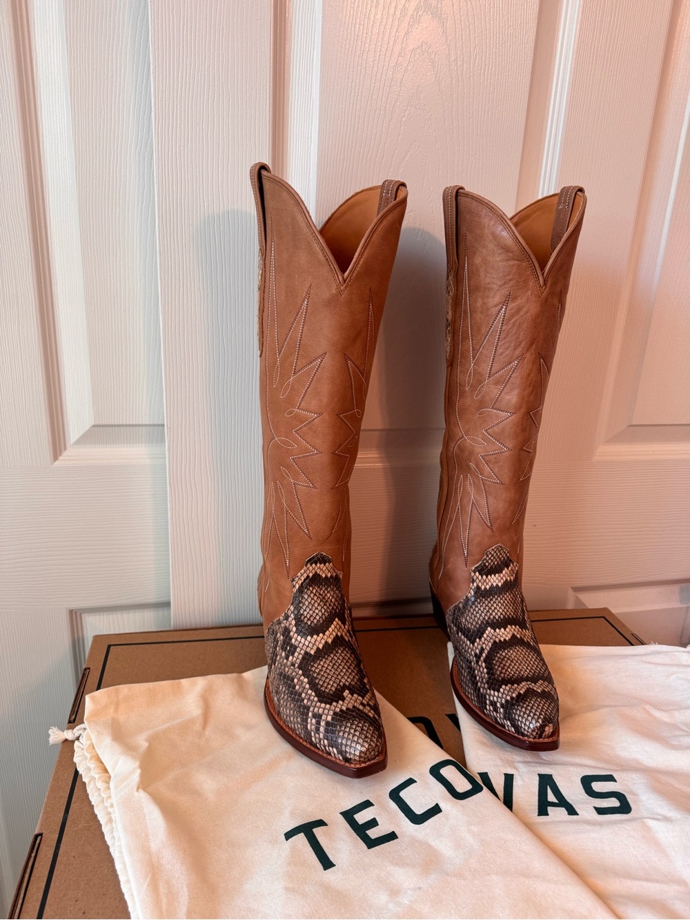 Tecovas Loretta Python Western Boot - Picture 2 of 11